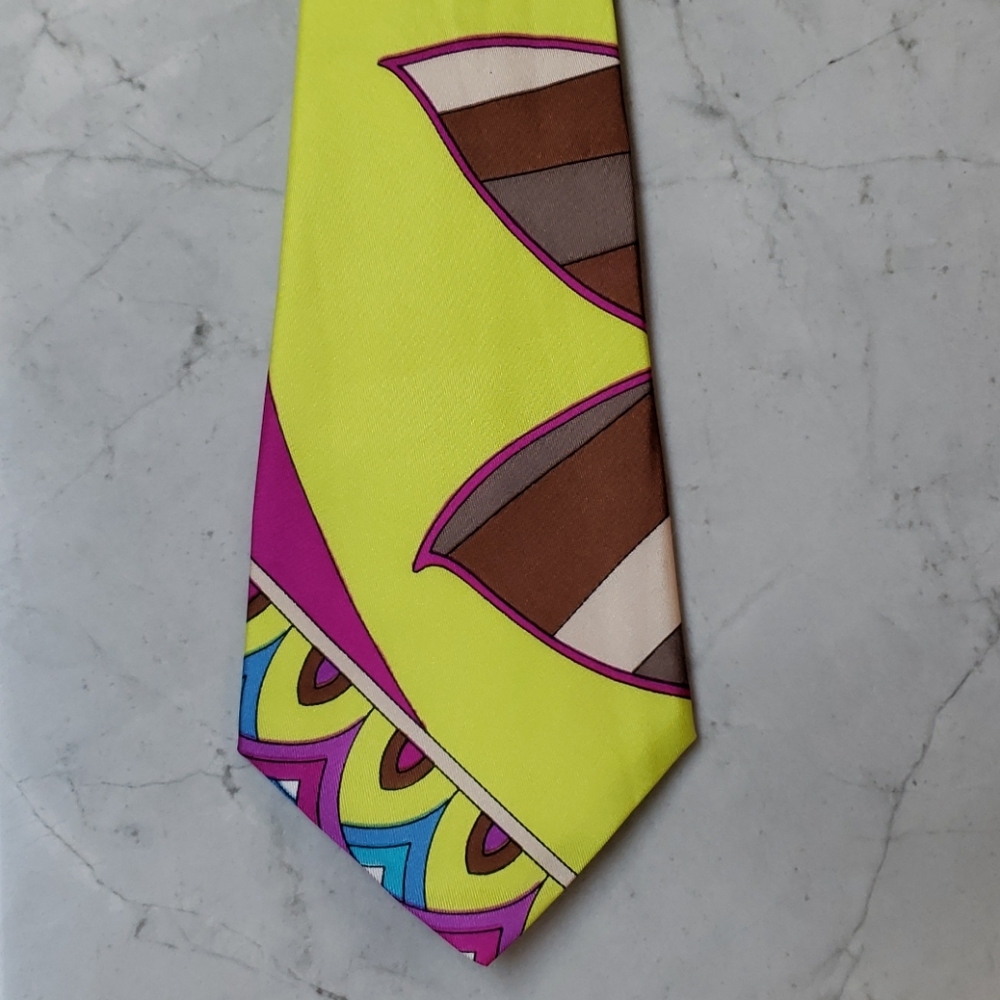 Vintage Emilio Pucci Chartreuse Tie